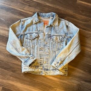 Levi's Classic Light Blue Denim Jacket
